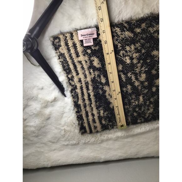Juicy couture oversized animal print blanket scarf with fringe new! - Picture 4 of 5